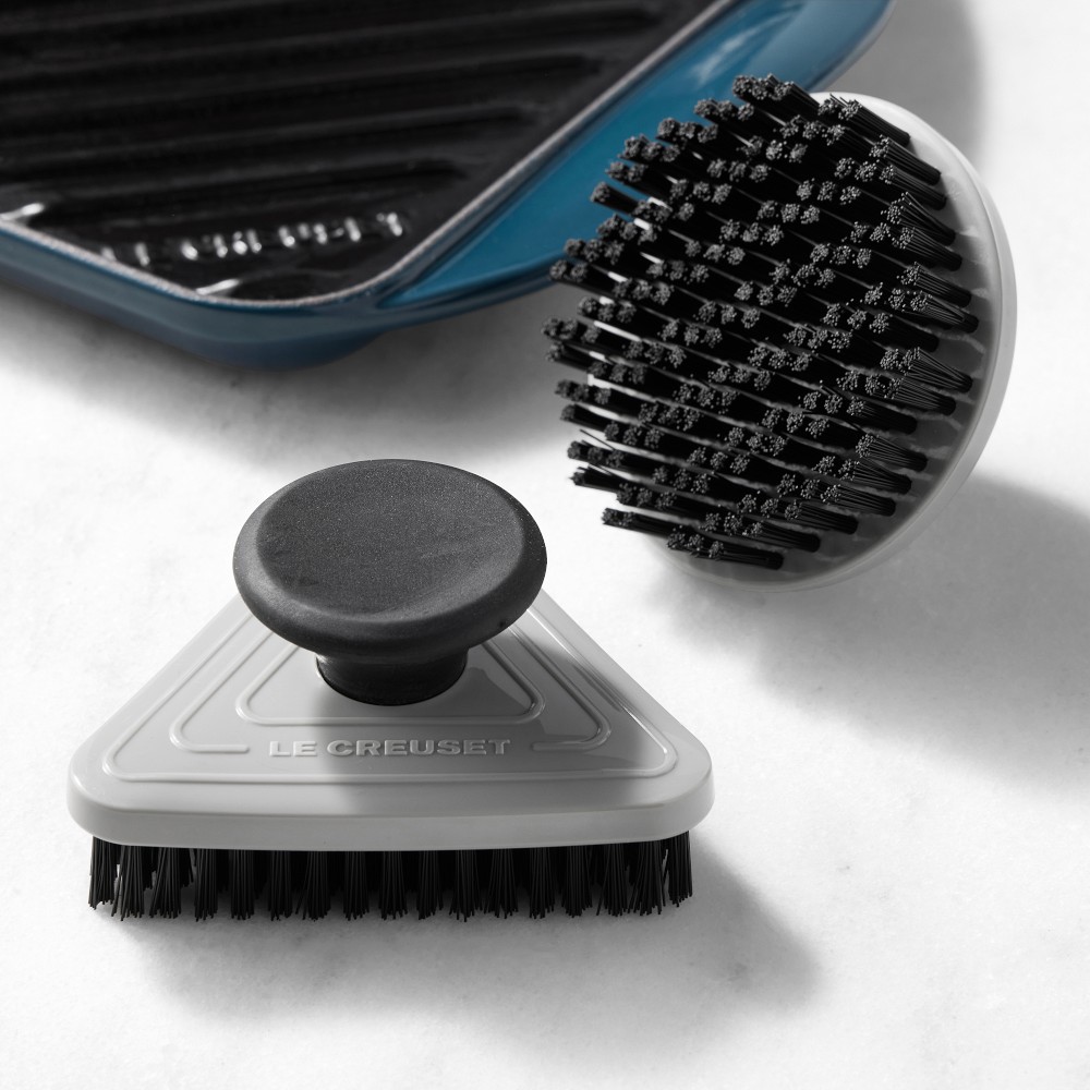 Le Creuset Round & Triangle Skinny Grill Cleaning Brushes, Set of 2