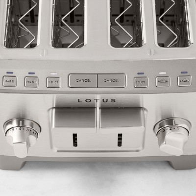 Lotus Professional Series The Four Slice™ Toaster