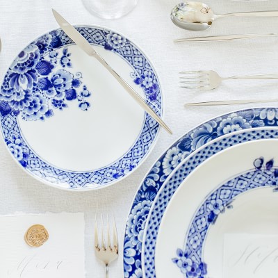 Blue Ming Charger