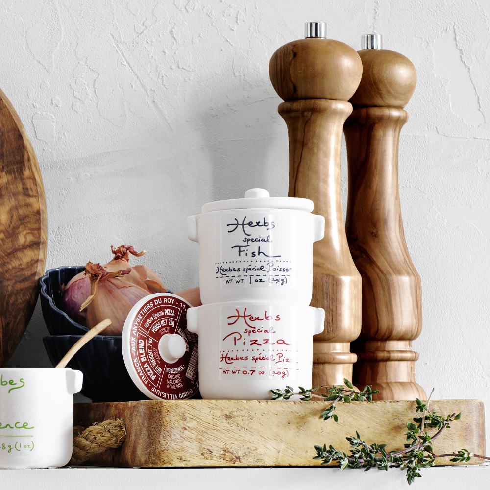 Williams Sonoma Traditional Walnut Salt & Pepper Mills