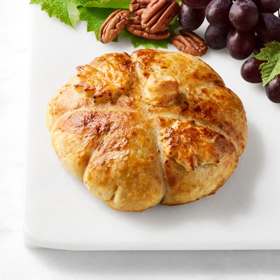 Caramelized Onion Baked Brie, Serves 8