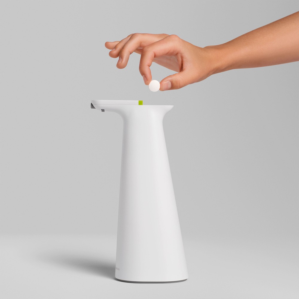 simplehuman™ Sensor Pump Spray