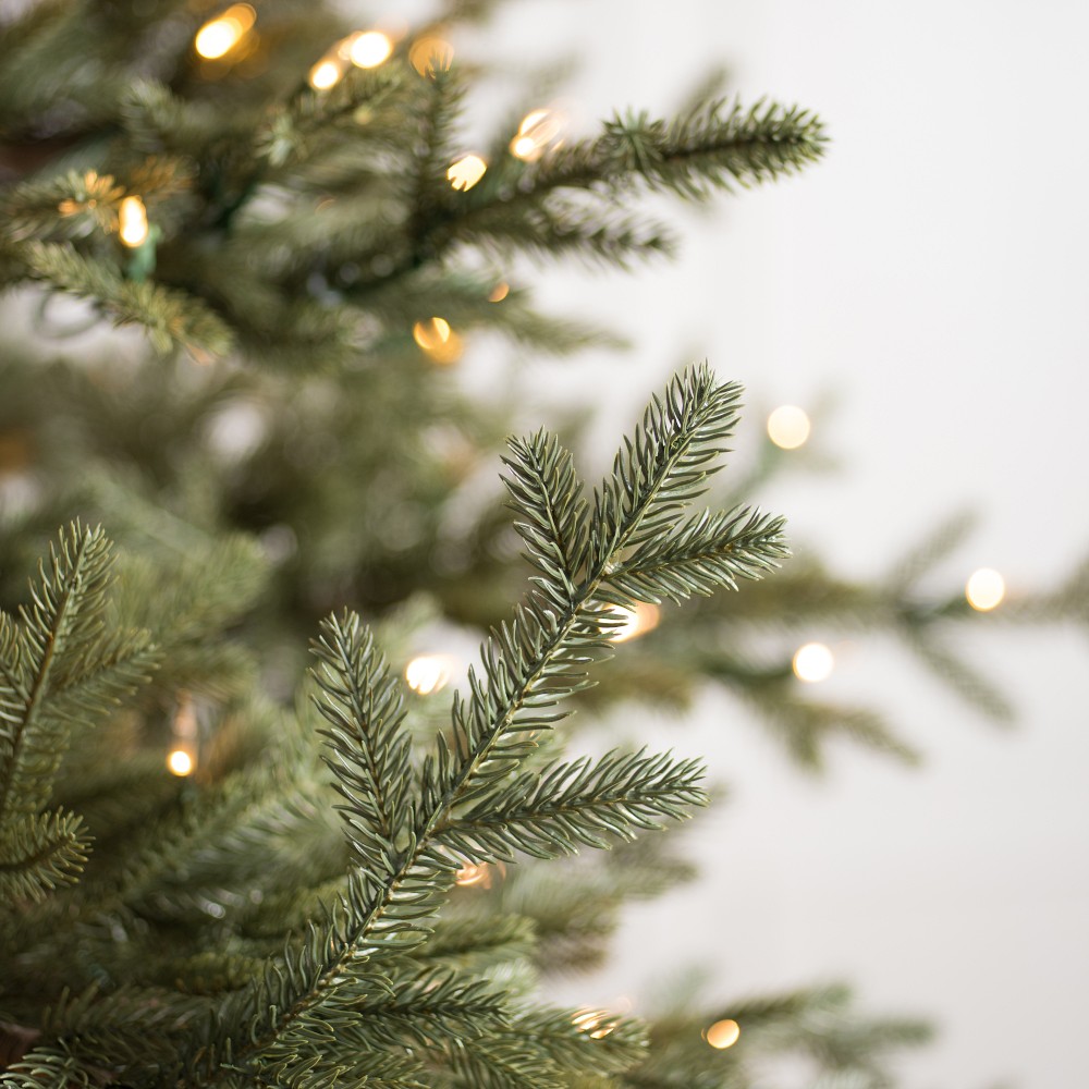 Balsam Hill Most Realistic Sugarland Pre-Lit Spruce Tree, 6.5'-9'