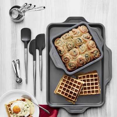 All Clad Nonstick Pro-Release Square Baking Pan