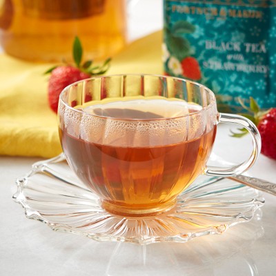 Fortnum & Mason Black Tea with Strawberry Loose Leaf Tin