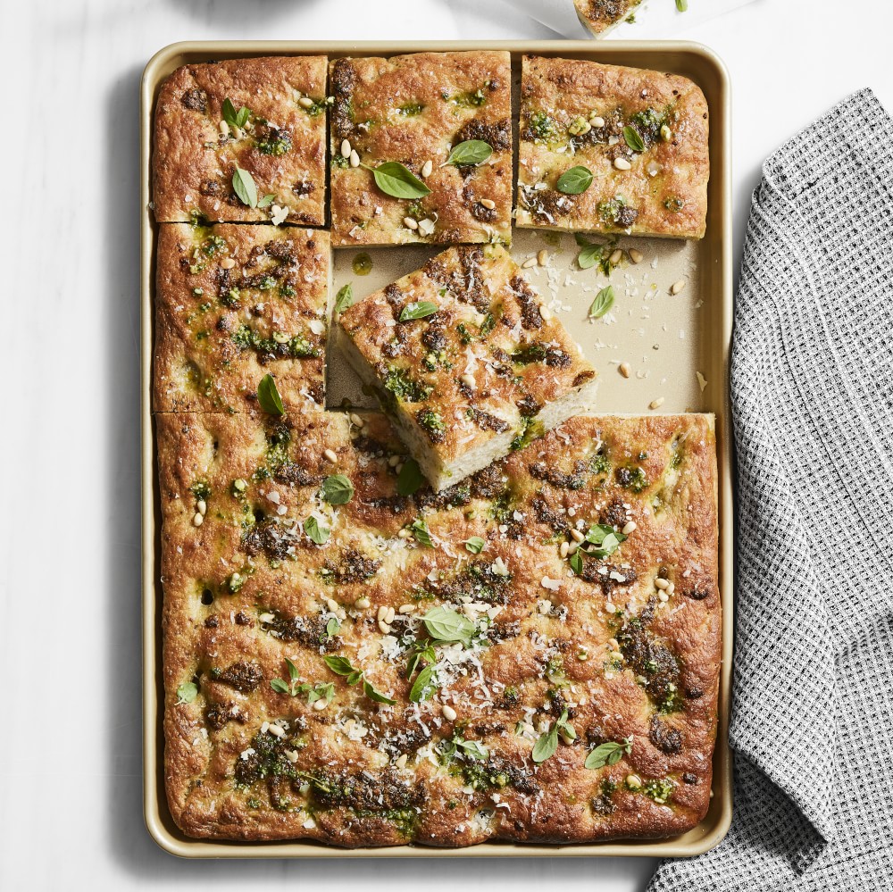 Williams Sonoma Goldtouch® Pro Nonstick Three Quarter Sheet