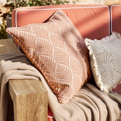Linnaeus Outdoor Pillow Cover, Rust