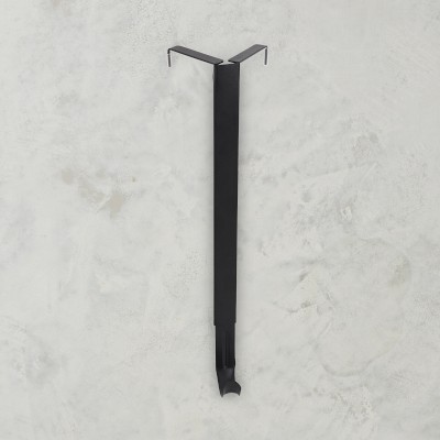 Adjustable Wreath Hanger