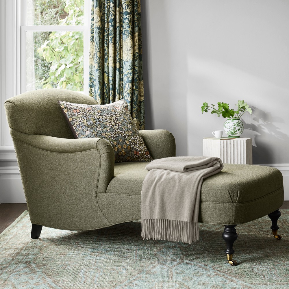 Bedford Stand Alone Chaise (66