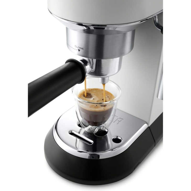De'Longhi EC685W Dedica DeLuxe Pump Espresso Machine with Premium Adjustable Frothing Wand, in matte white