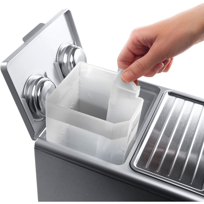 De'Longhi 15 Bar Espresso and Cappuccino Machine with Premium Adjustable Frother