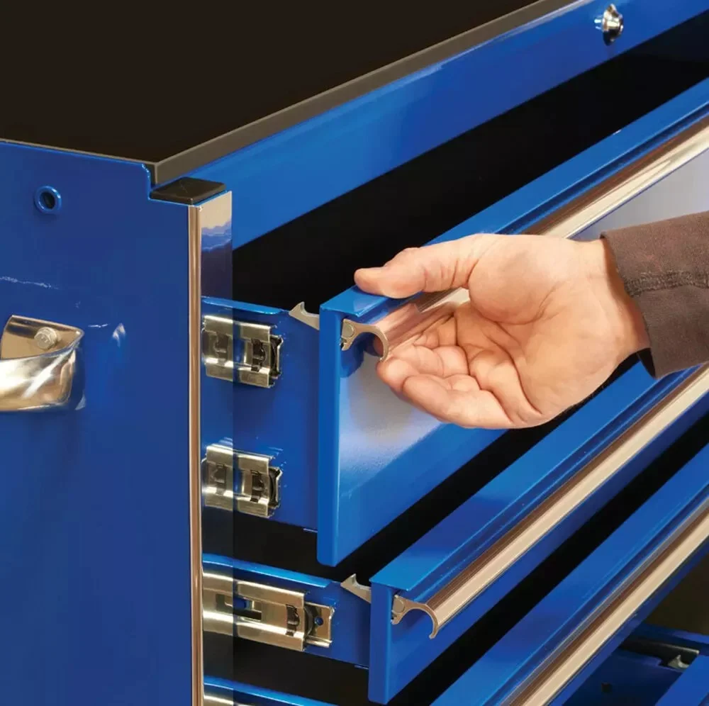 EXTREME TOOLS RX SERIES 55 12-DRAWER ROLLER WITH HUTCH AND SIDE BOXES