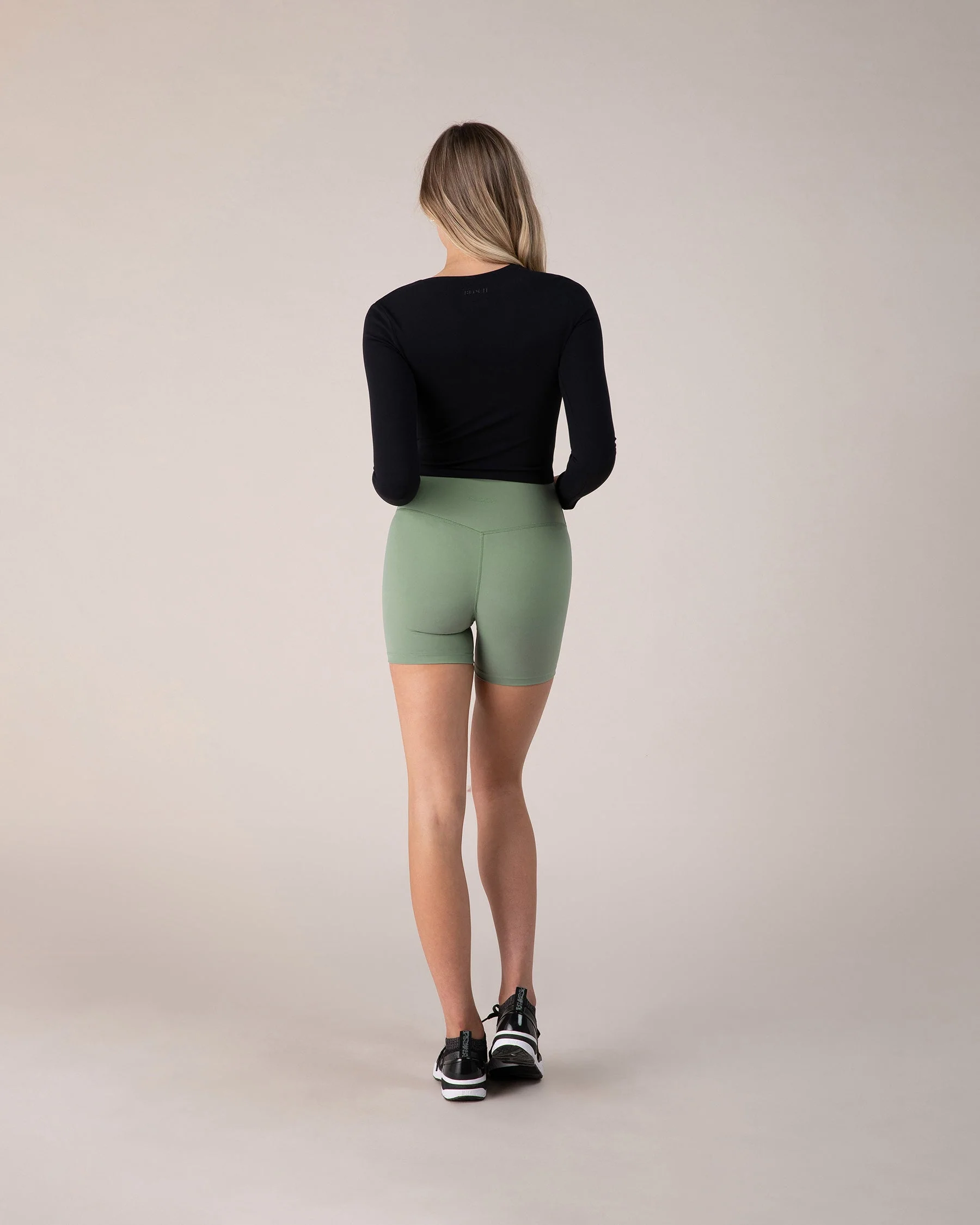 BLOCHeverhold 5 Inch Short