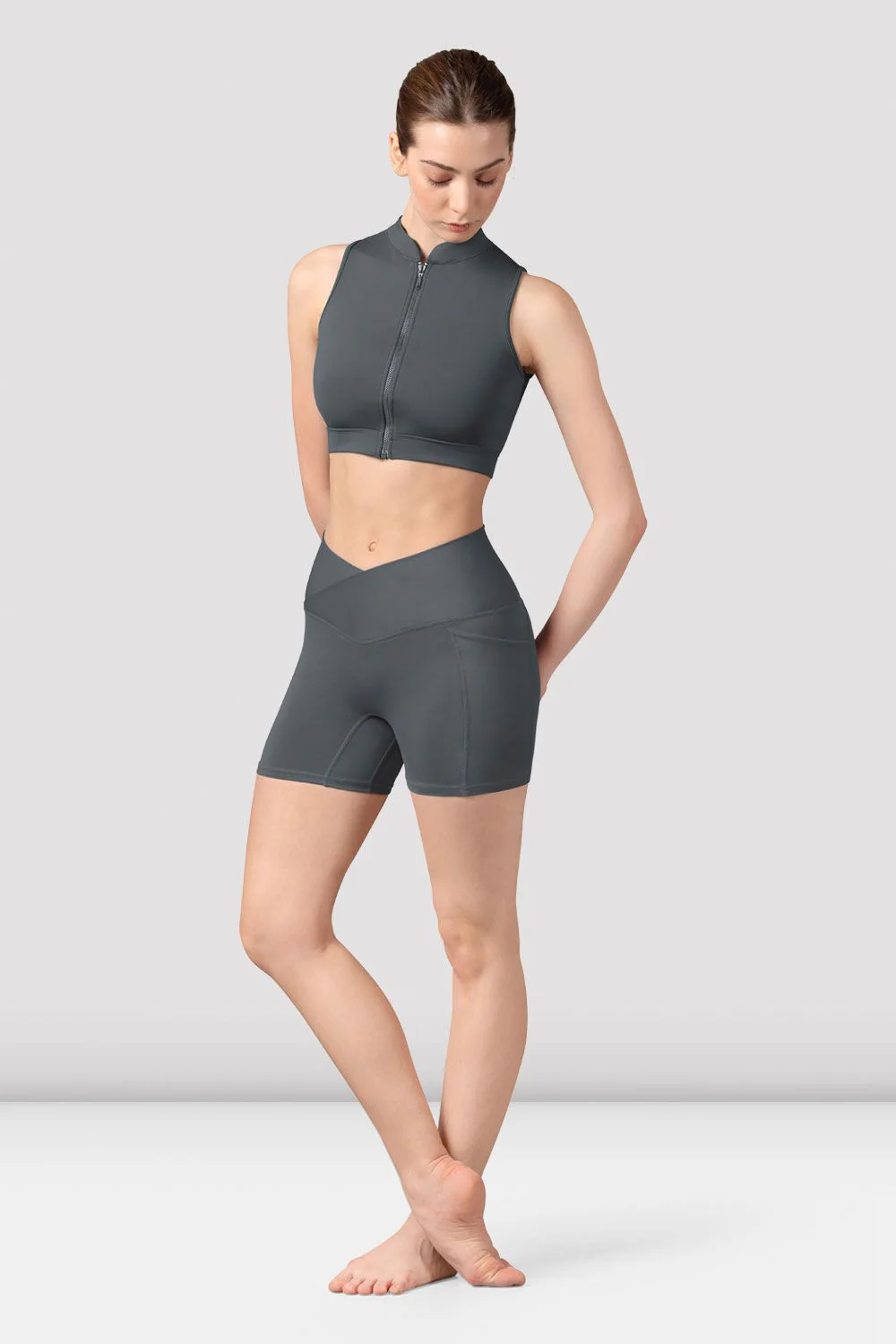 Ladies Harrieta V Front Short