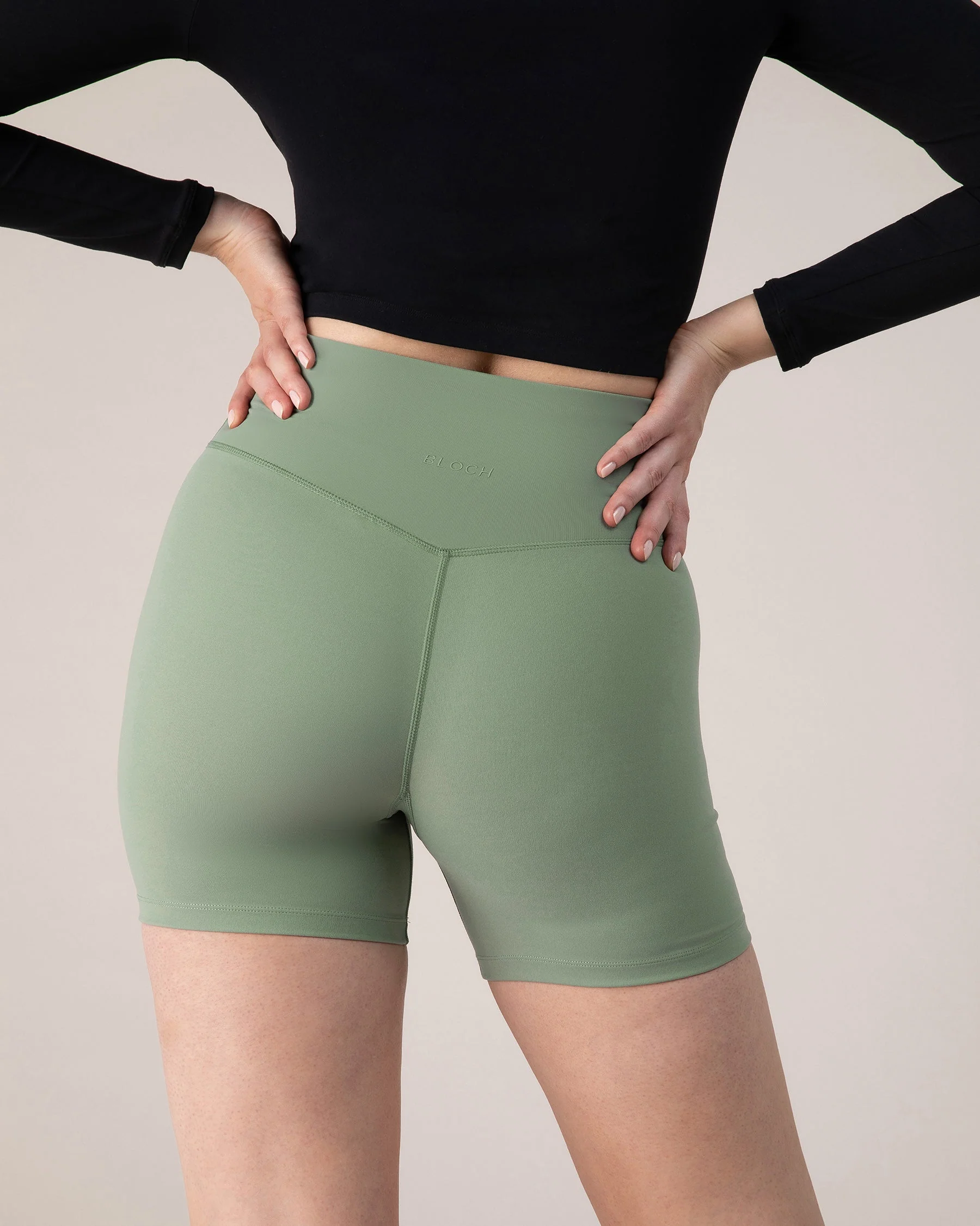 BLOCHeverhold 5 Inch Short