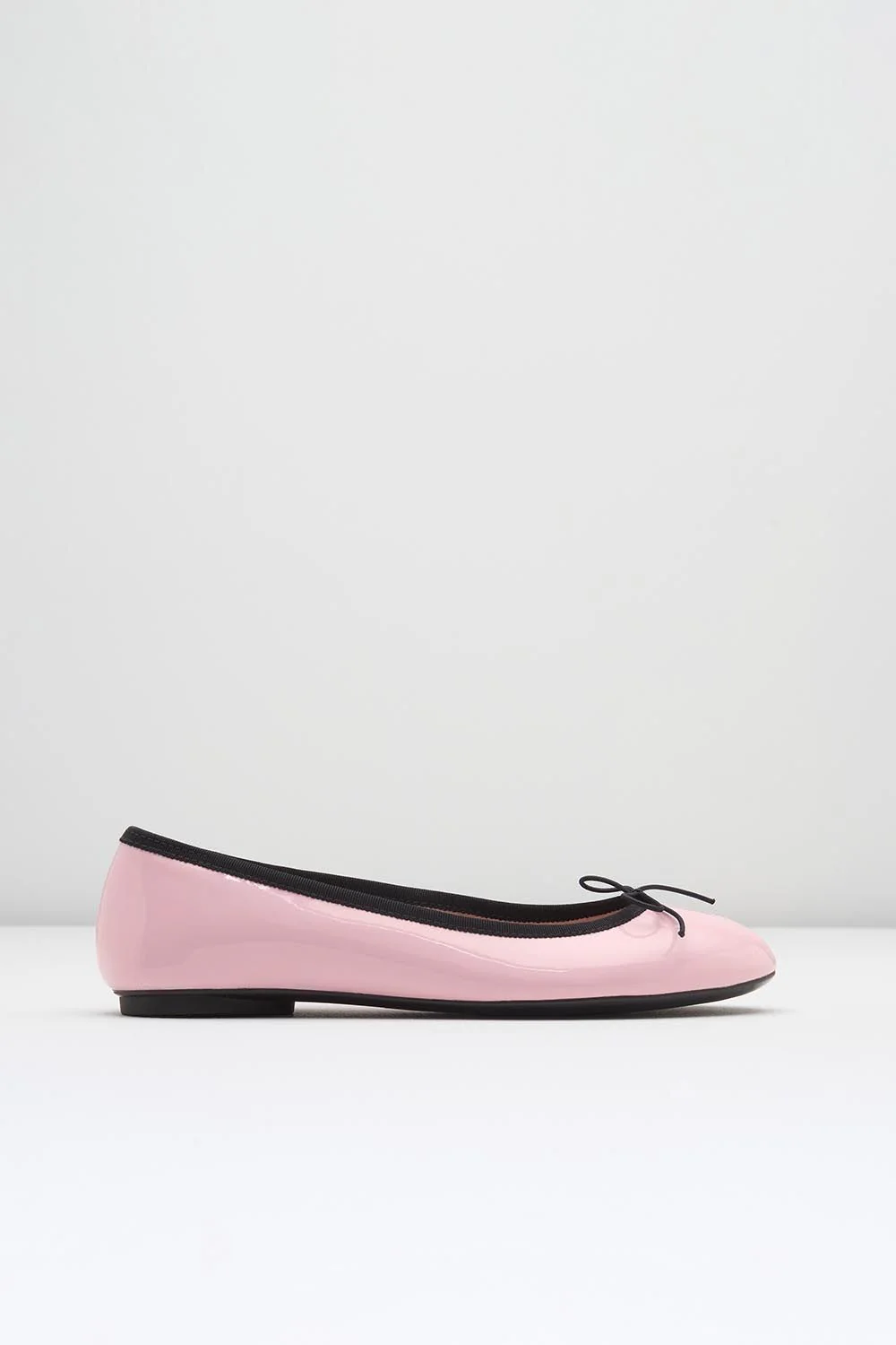 Ladies Amalthea Ballet Flats