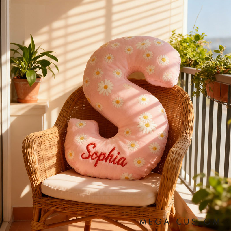 Personalized Flower Girl Daisy Flower Letter Pillow Custom Girl Name Cushion Wedding Gift for Flower Girl Christmas Gift for Girlfriend Wife