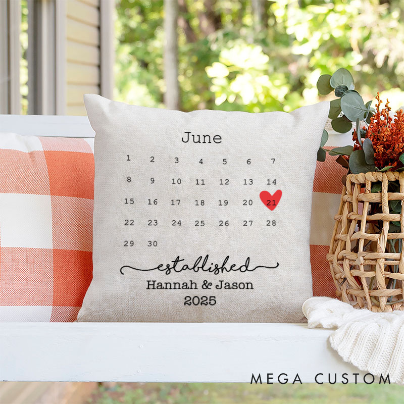 Personalized Wedding Anniversary Date Pillow Custom Calendar Design with Couple's Names Pillow Anniversary Gift Pillow for Couple
