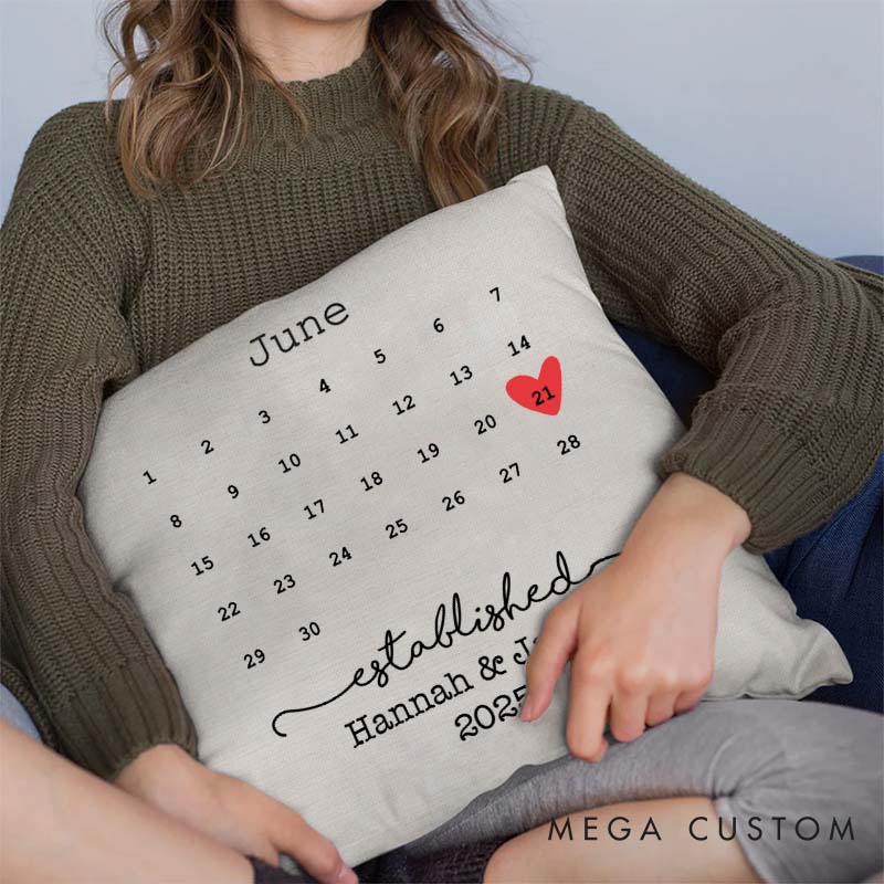 Personalized Wedding Anniversary Date Pillow Custom Calendar Design with Couple's Names Pillow Anniversary Gift Pillow for Couple