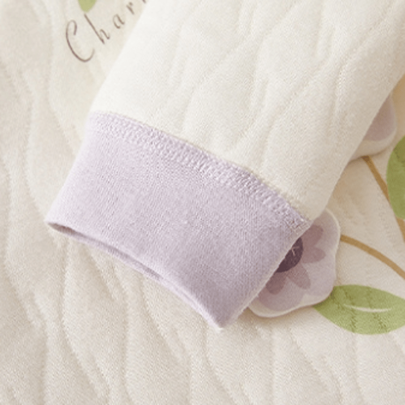 CHARMING Baby 2-Piece Flower Quilted Set