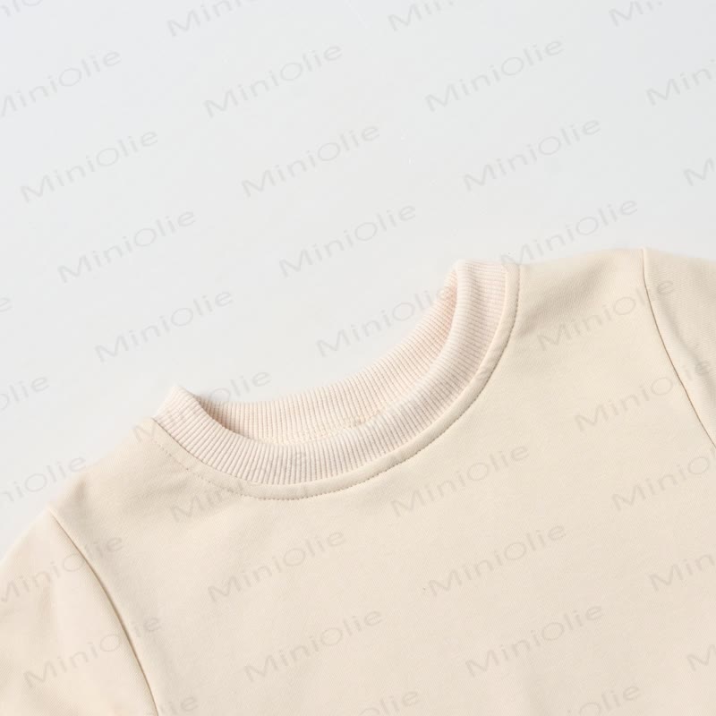 MAMA/BABY Mommy and Me Bear Sweatshirt