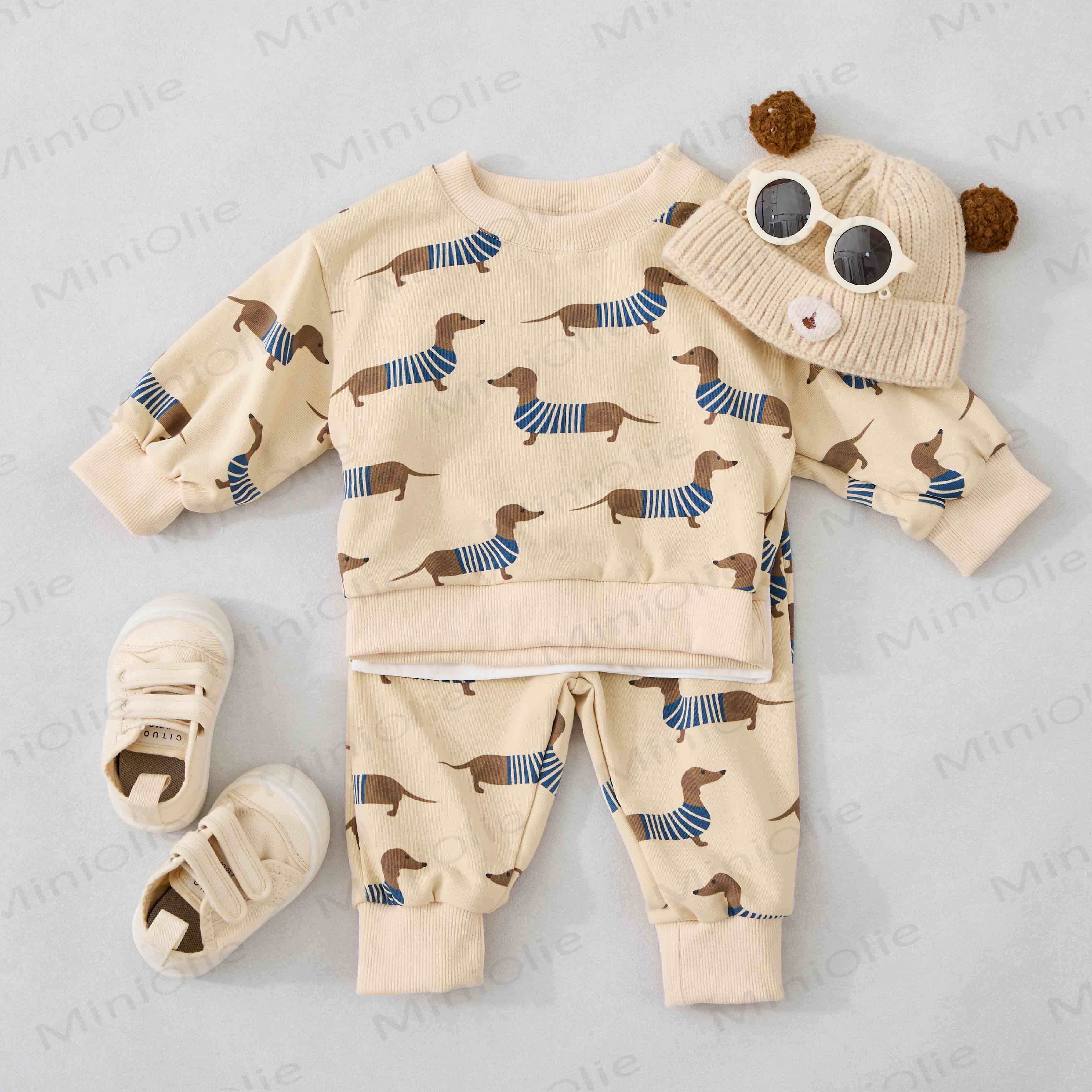 Baby Dachshund 2-piece Beige Set