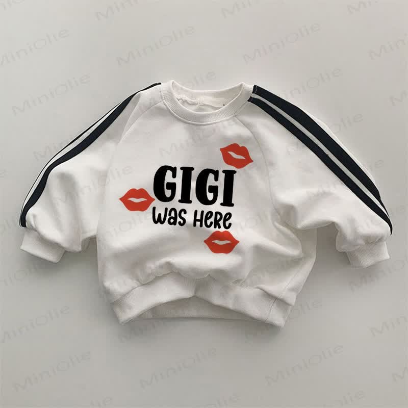 GIGI WAS HERE Baby Lips White Sweatshirt