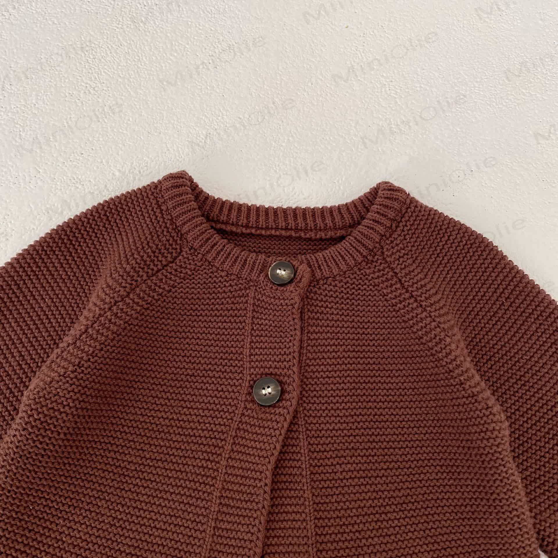 Baby Ruffled Cardigan/Striped Shorts