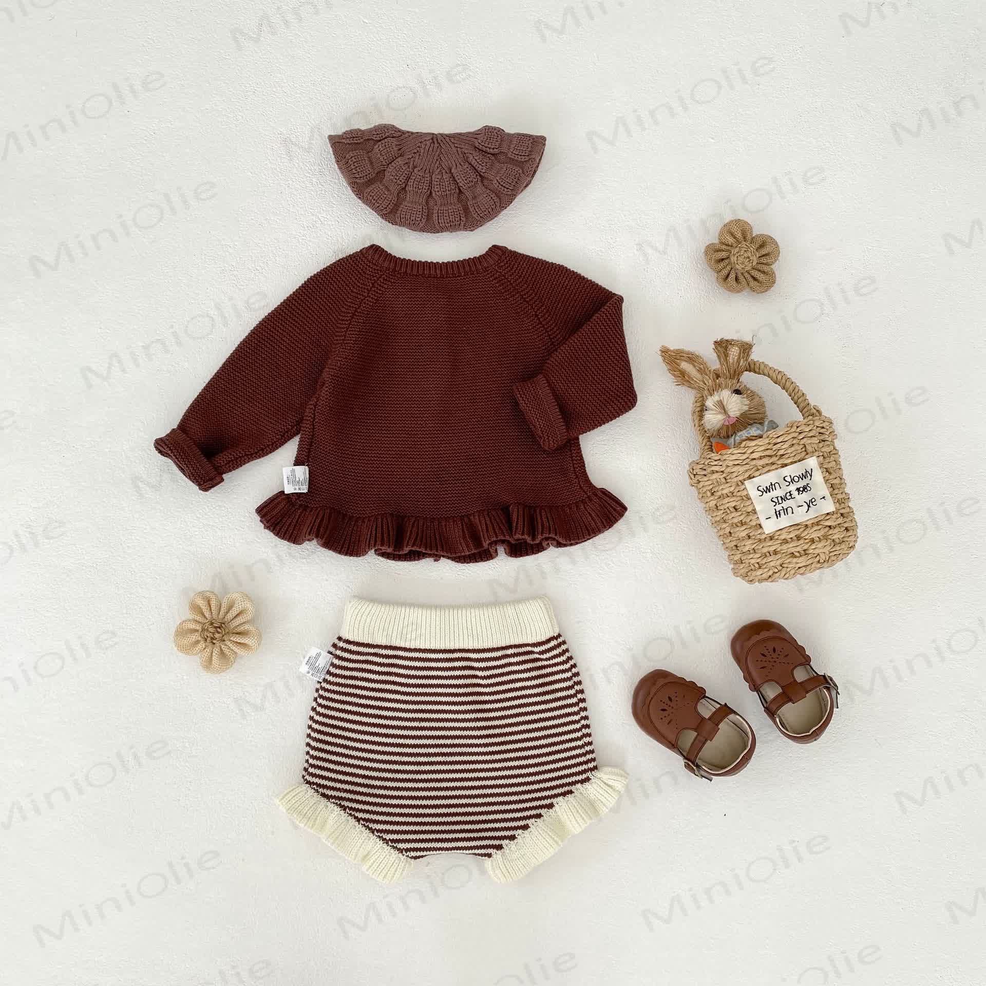 Baby Ruffled Cardigan/Striped Shorts