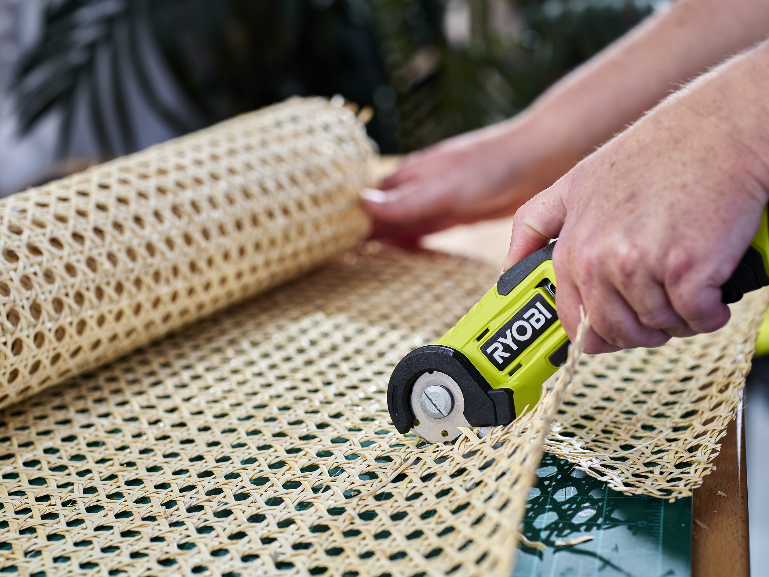 USB LITHIUM POWER CUTTER KIT