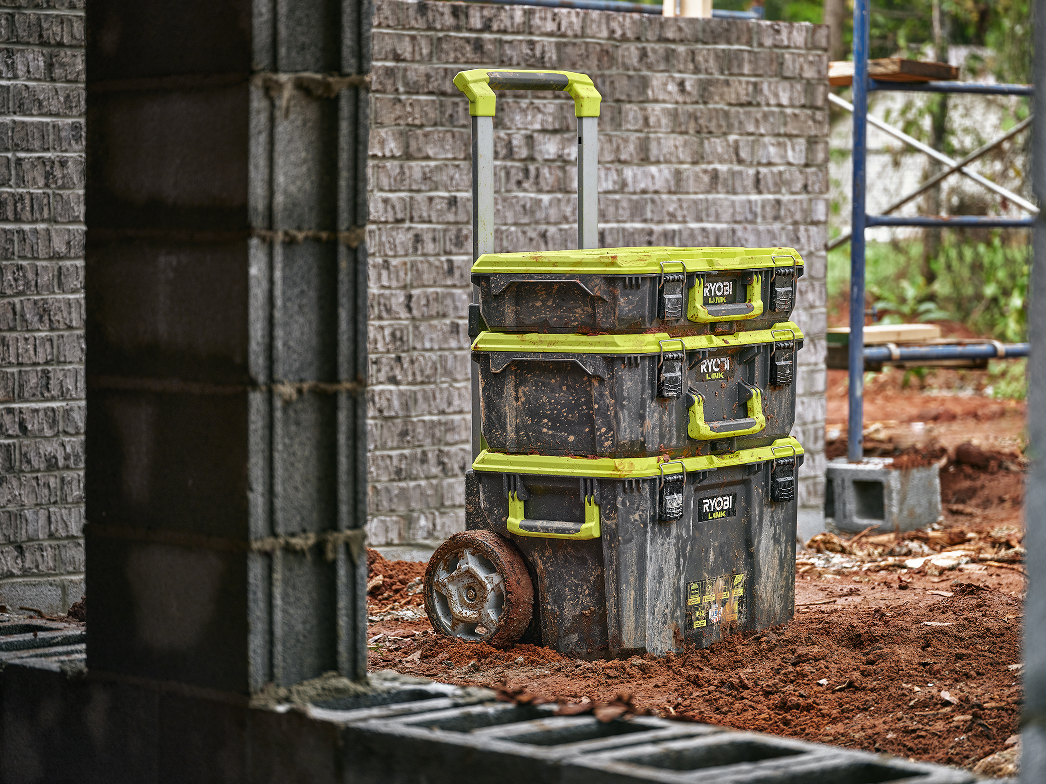 LINK ROLLING TOOL BOX