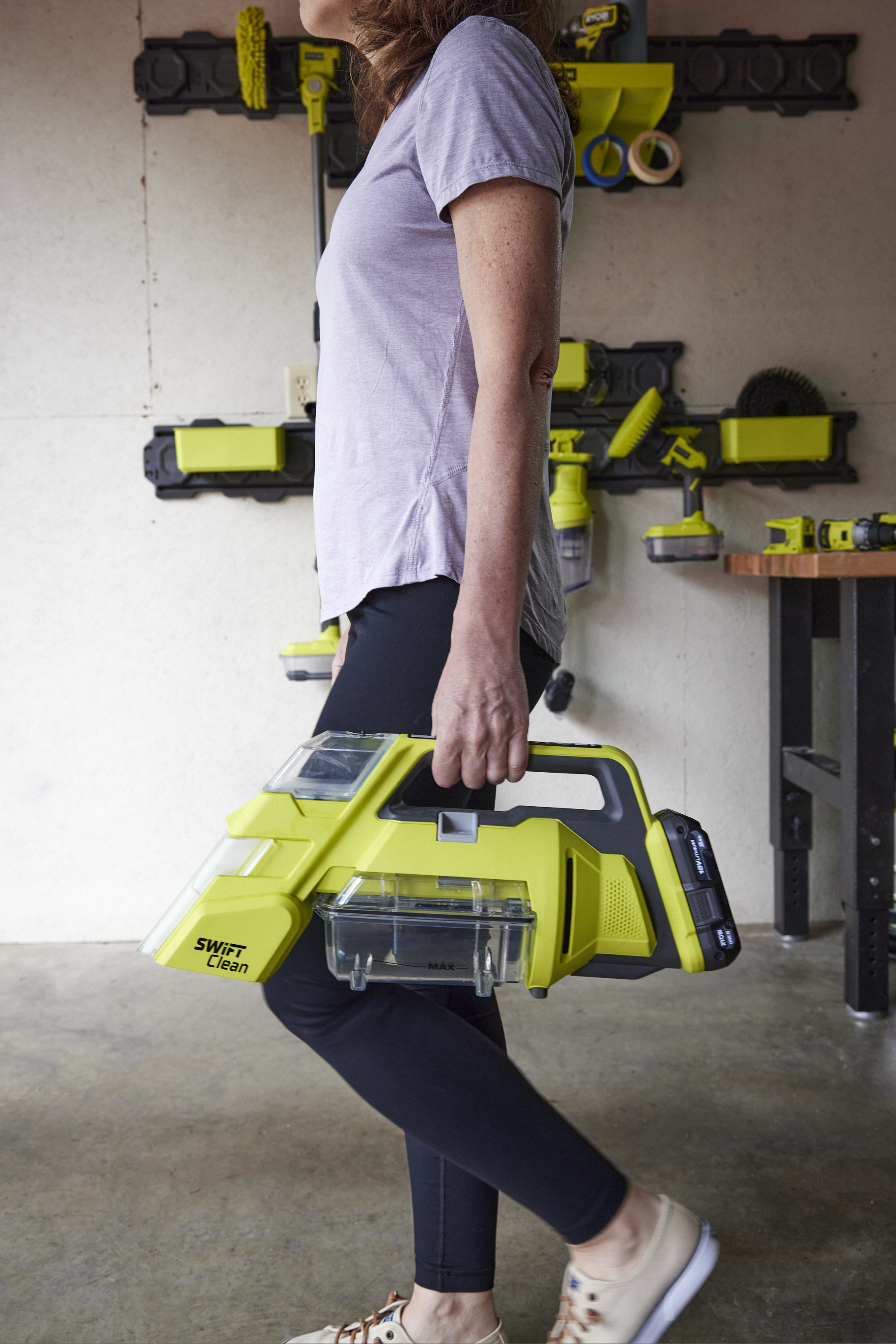 18V ONE+ SWIFTCLEAN SPOT CLEANER