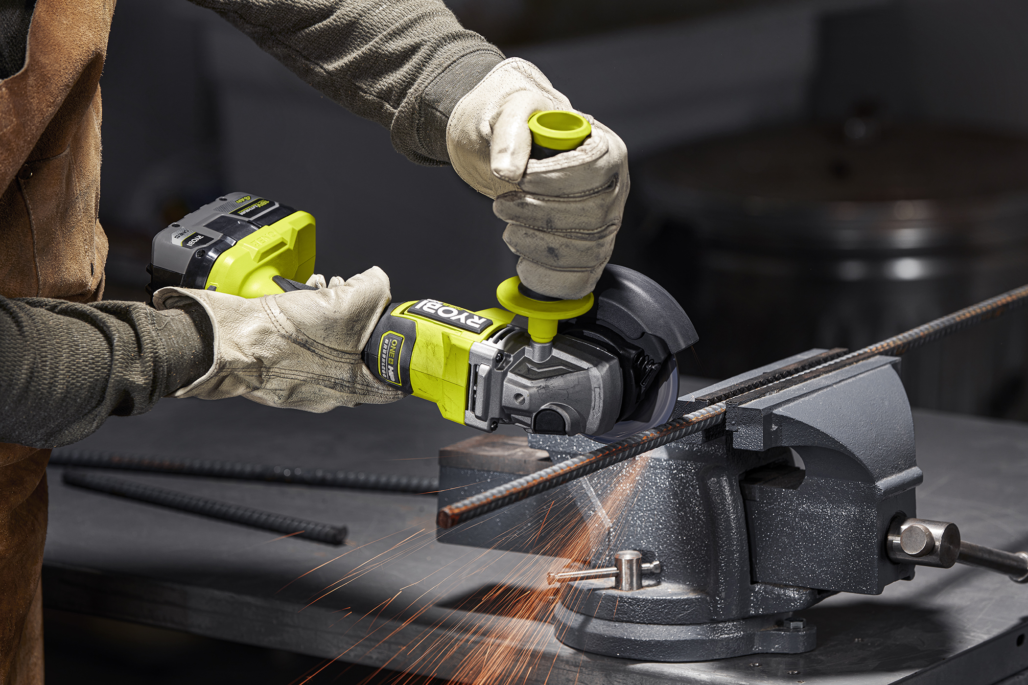 18V ONE+ HP Brushless 4-1/2