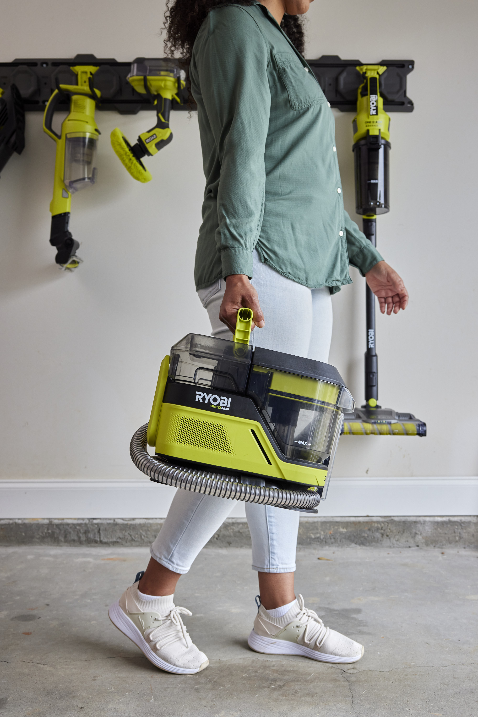 18V ONE+ HP SWIFTCLEAN MID-SIZE SPOT CLEANER