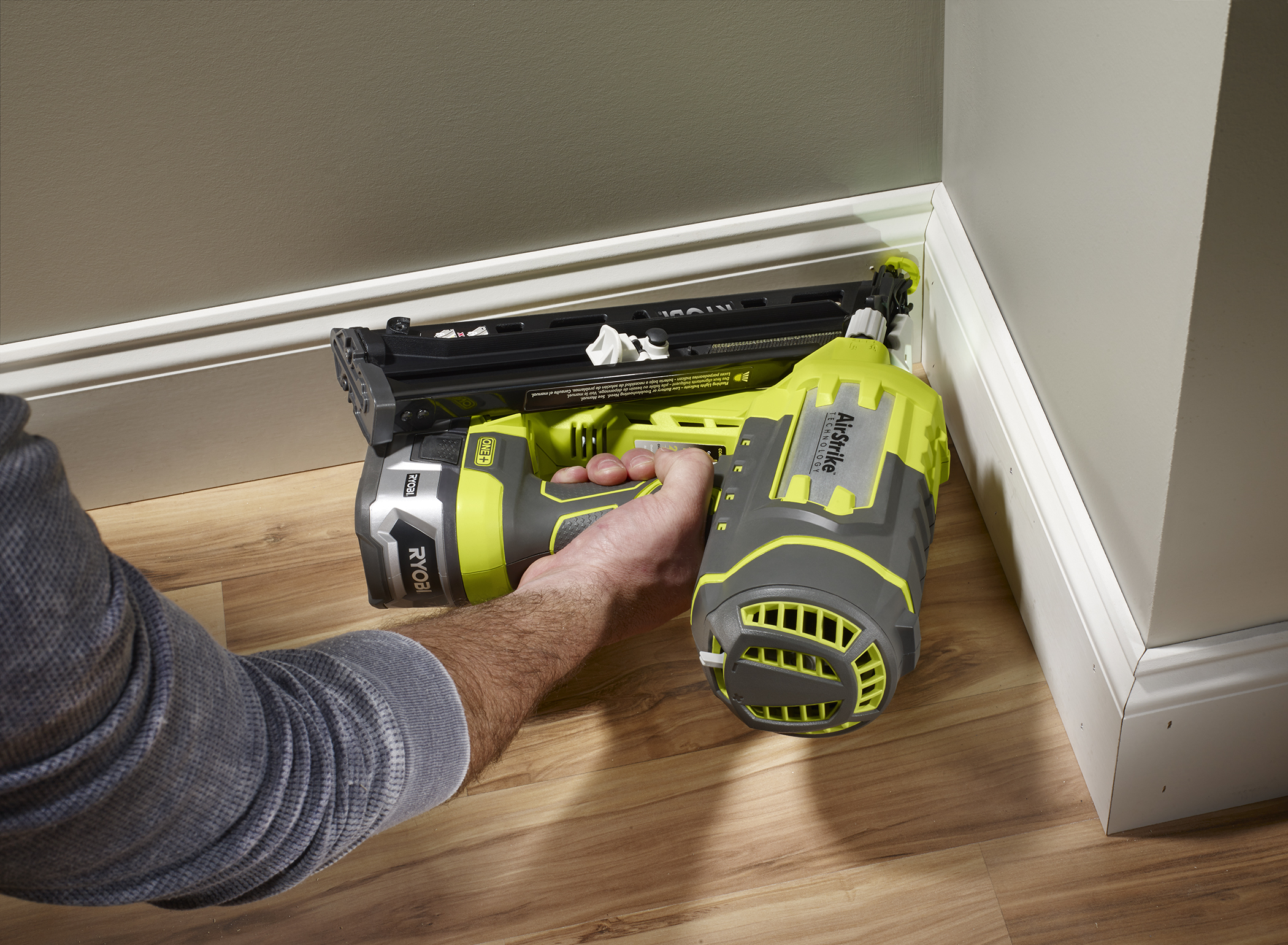 18V ONE+ AirStrike 15GA Angled Finish Nailer