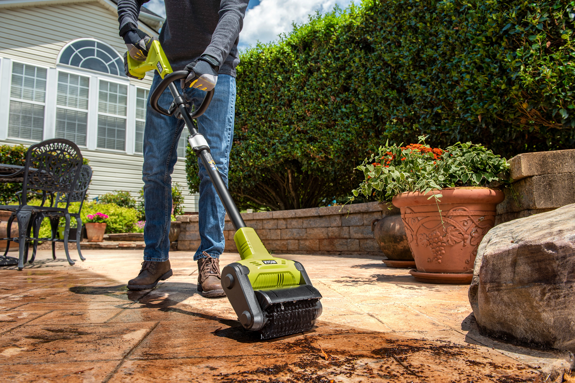 PATIO CLEANER UNIVERSAL BRUSH