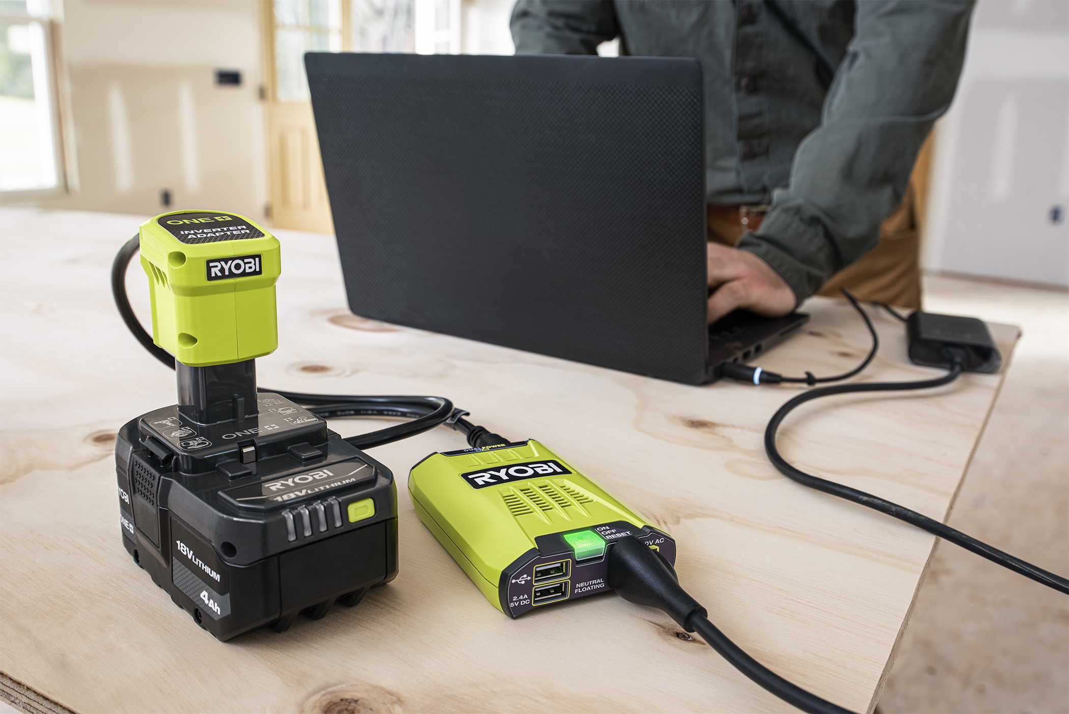 18V ONE+ 120-WATT AUTOMOTIVE POWER SOURCE