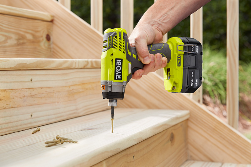 18V ONE+ 4AH LITHIUM BATTERY (2-PACK) WITH CHARGER