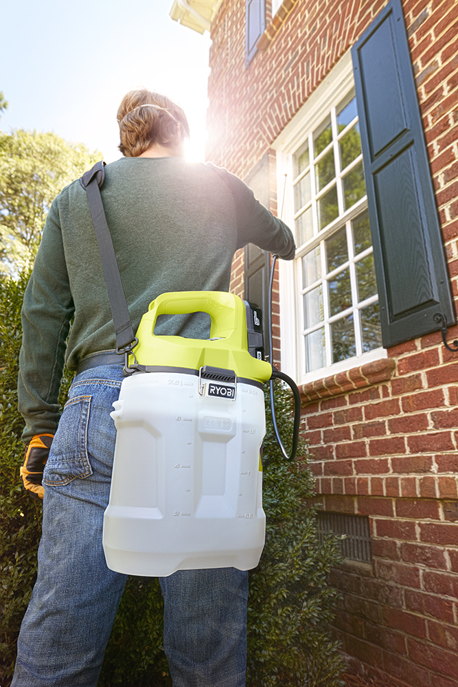 18V ONE+ 2 Gallon Chemical Sprayer Kit