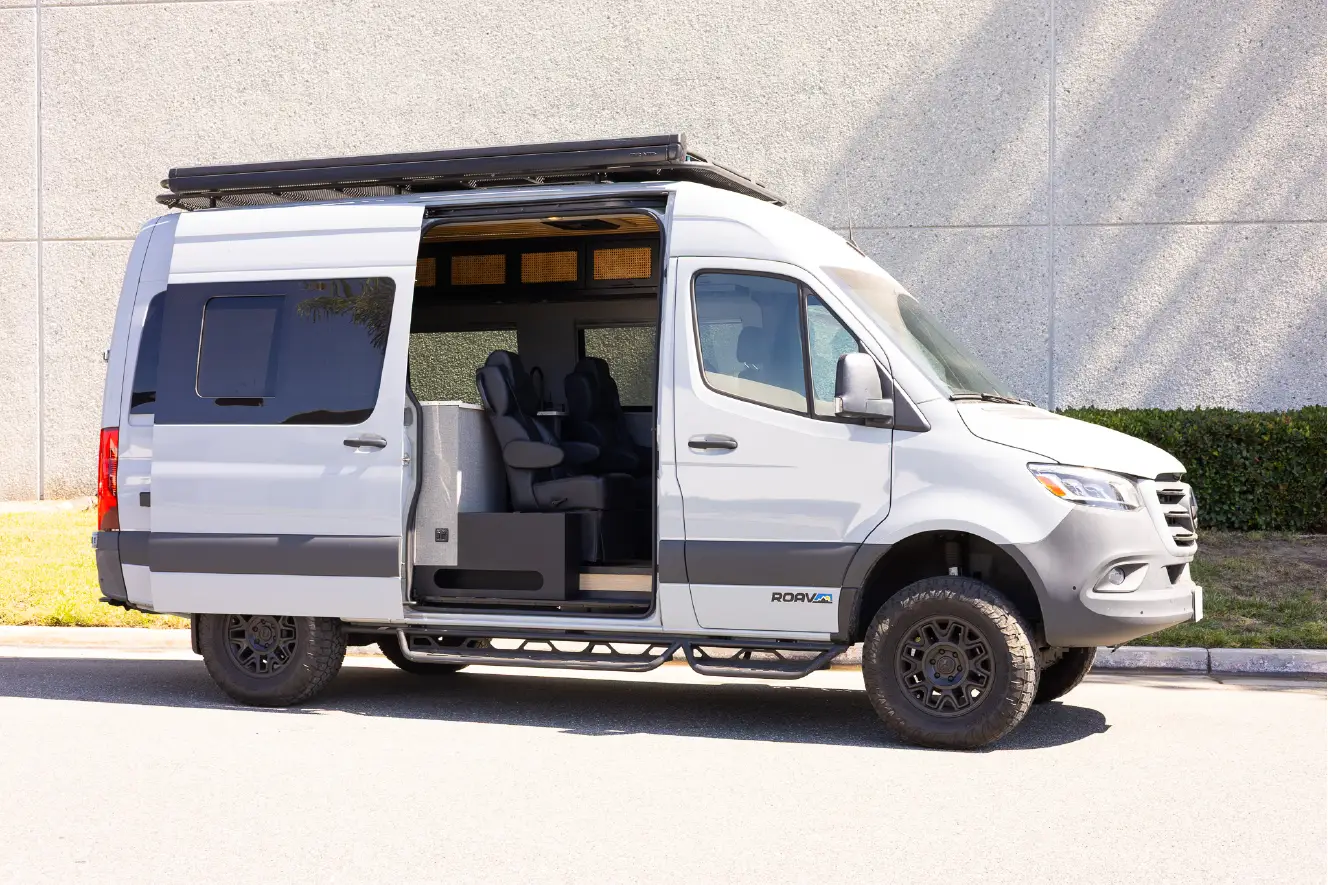 2023 Mercedes-Benz SPRINTER 144 AWD HIGH-ROOF