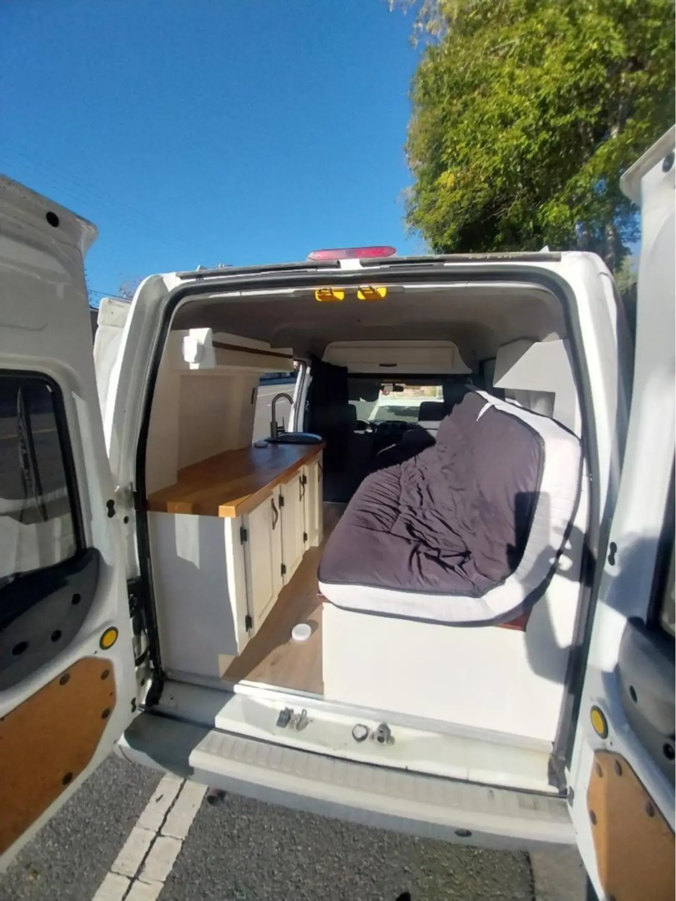 2013 Ford TRANSIT XLT 350