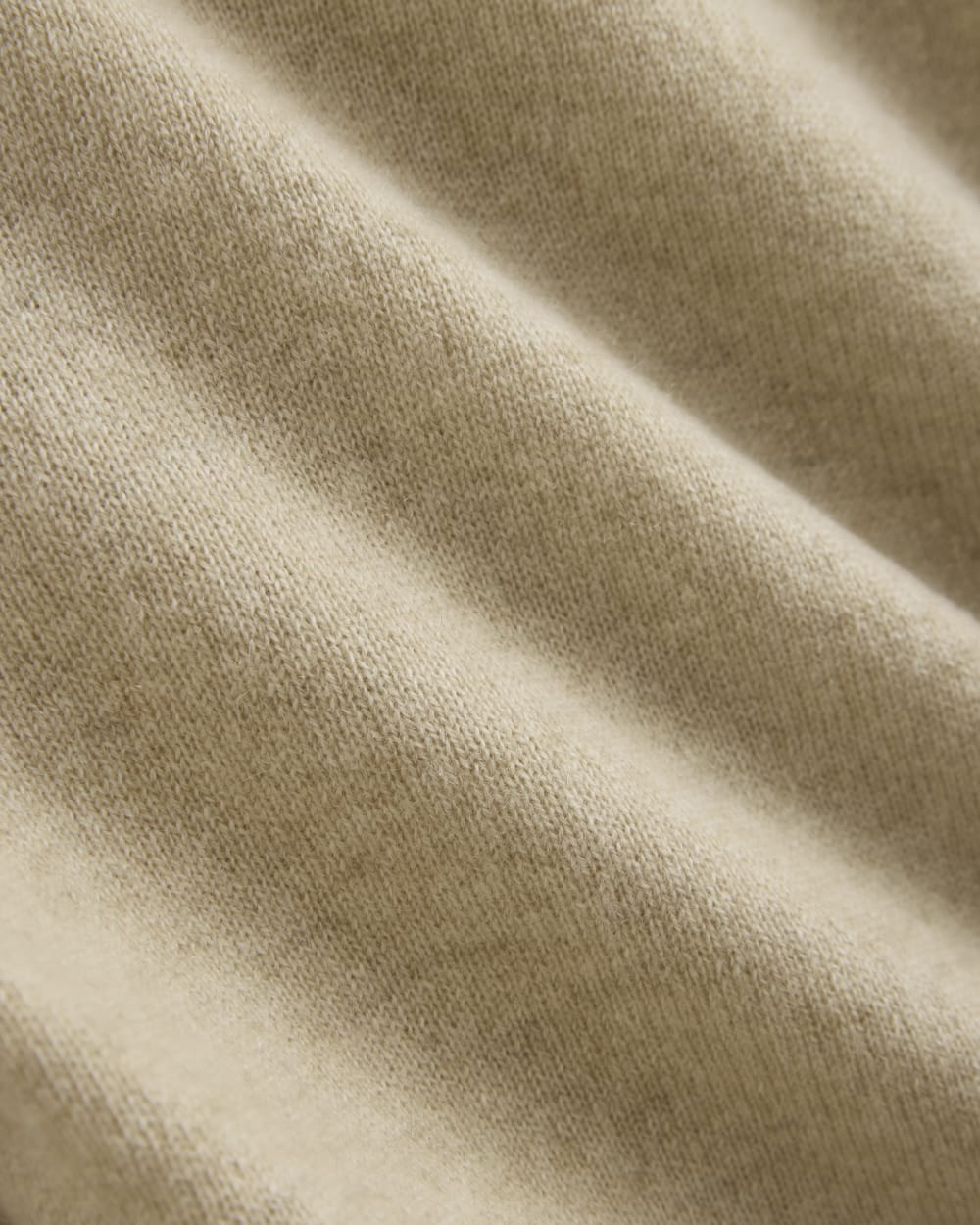 Cashmere Slim Crew Sweater | Heather Light Camel