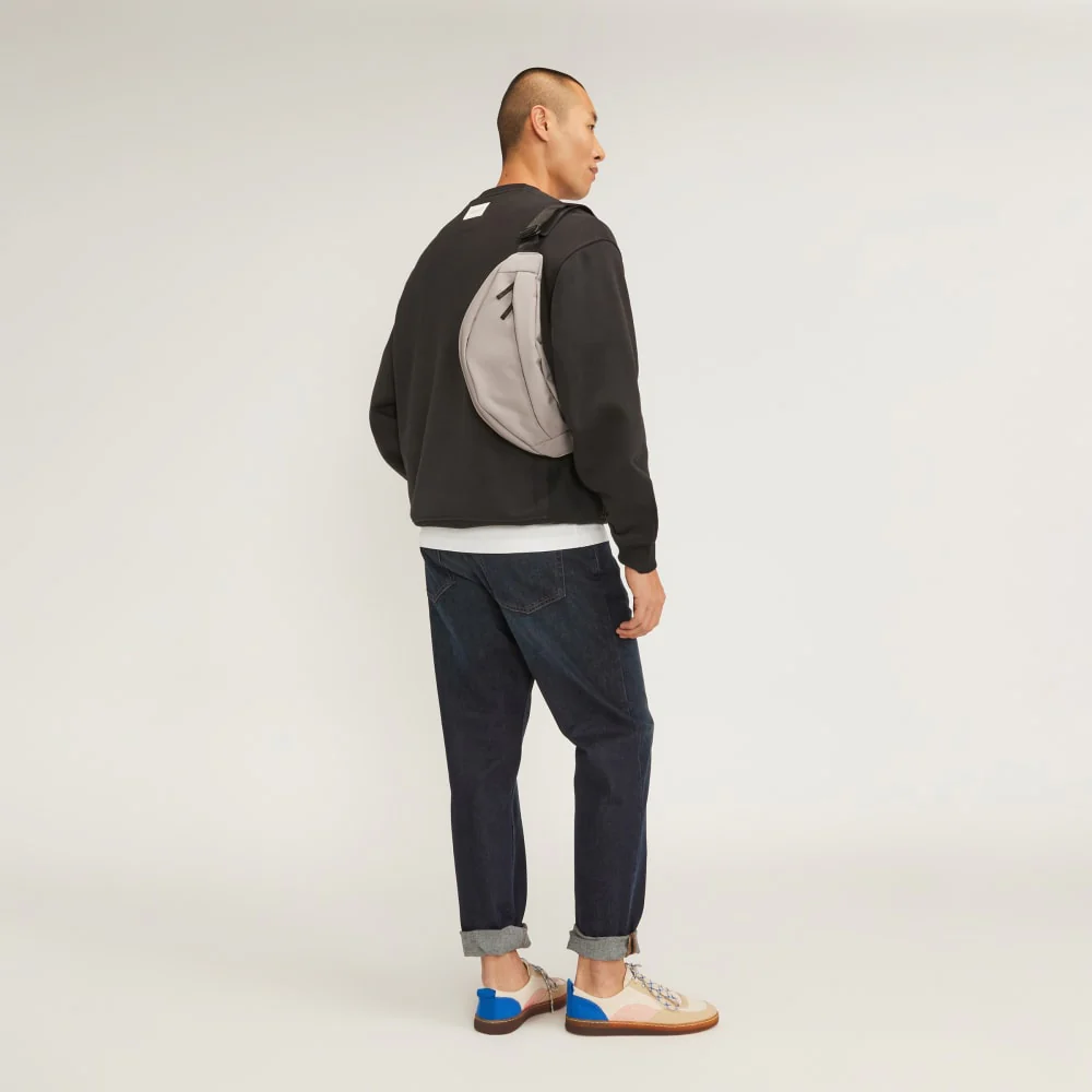 The Renew Transit Fanny Pack | Warm Quartz (with label)