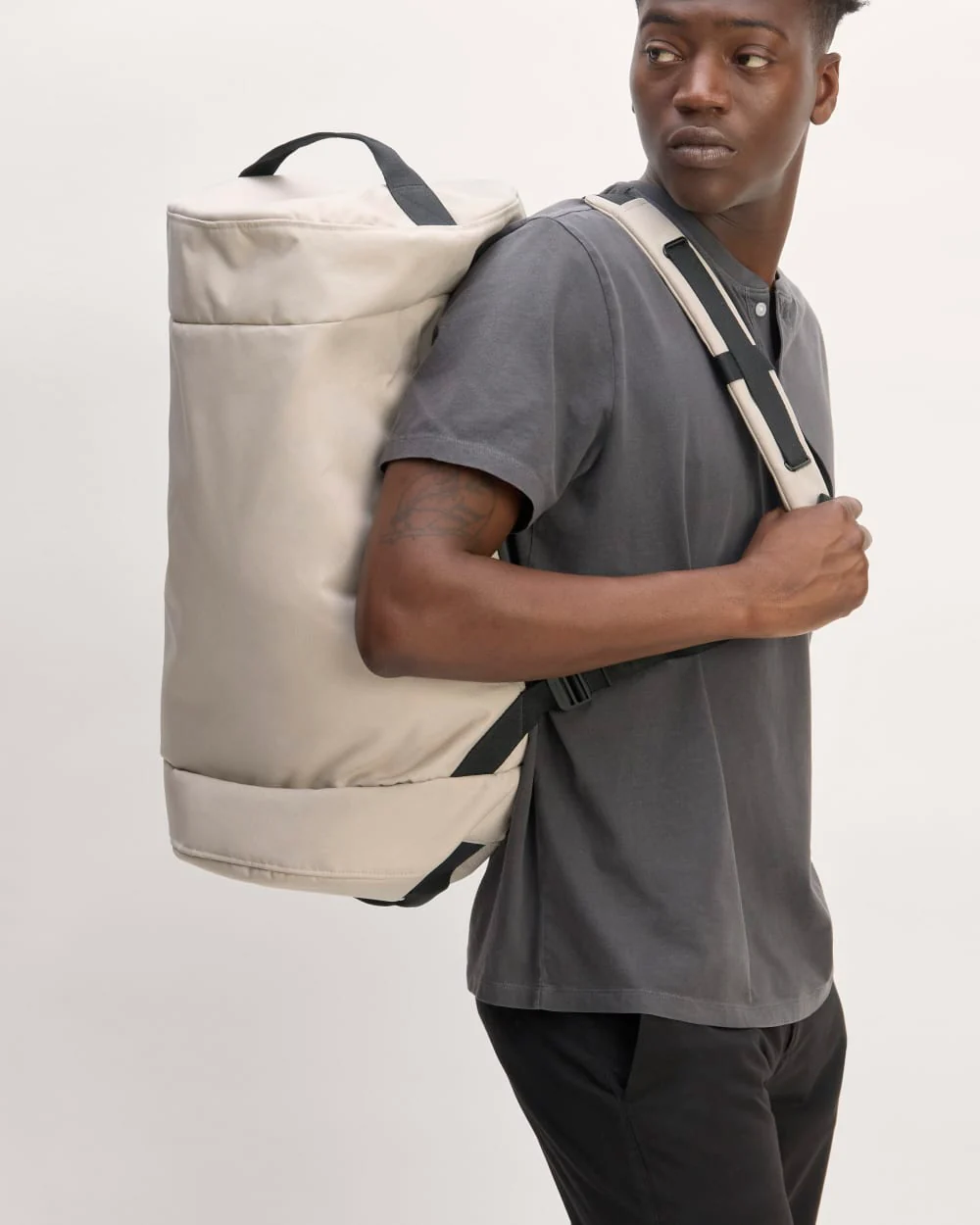 The ReNew Transit 4-Way Duffle | Warm Quartz