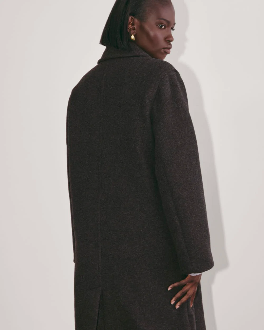 The Double-Breasted Coat in Wool | Heather Charcoal
