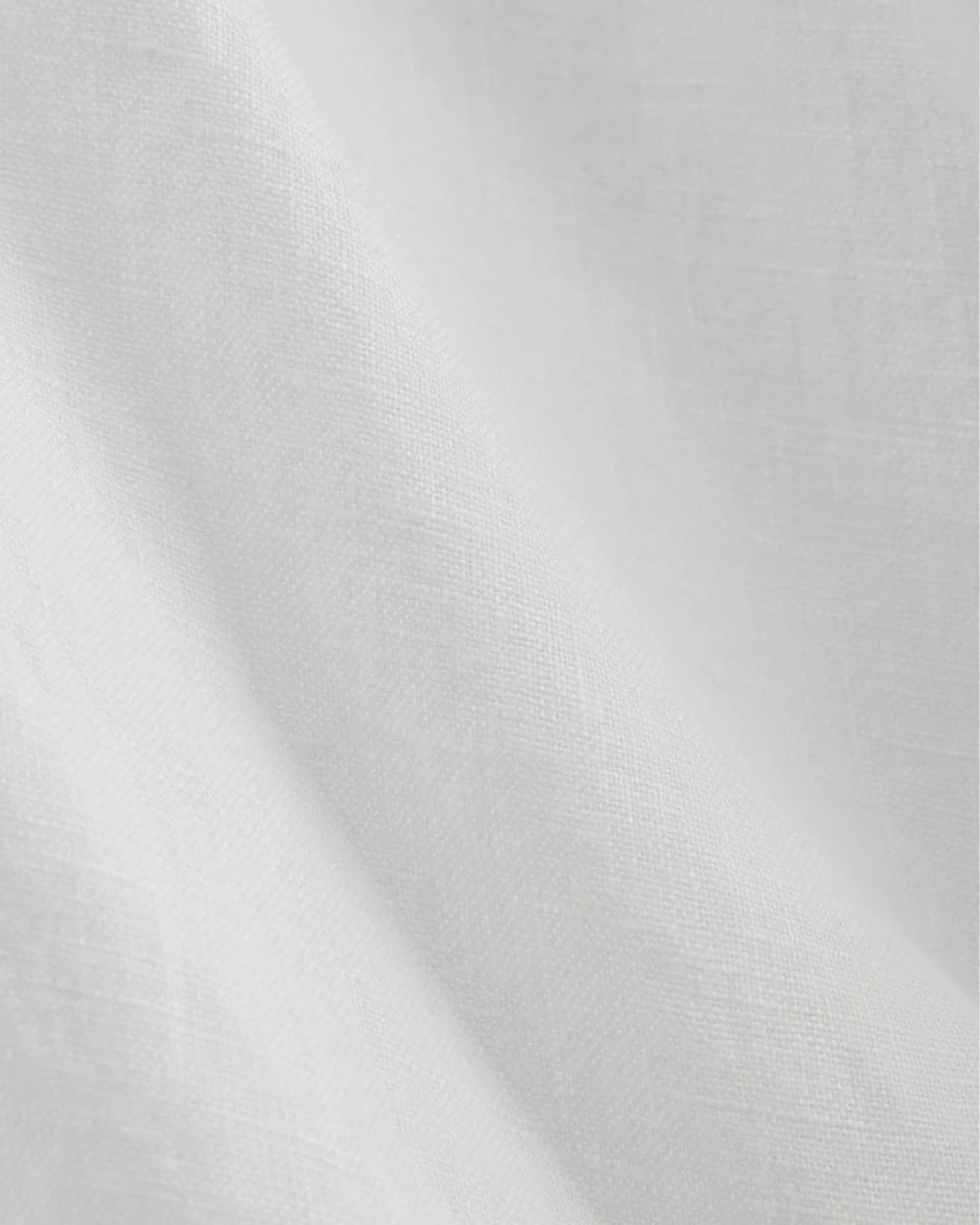 The Must-Have Shirt in Linen | White