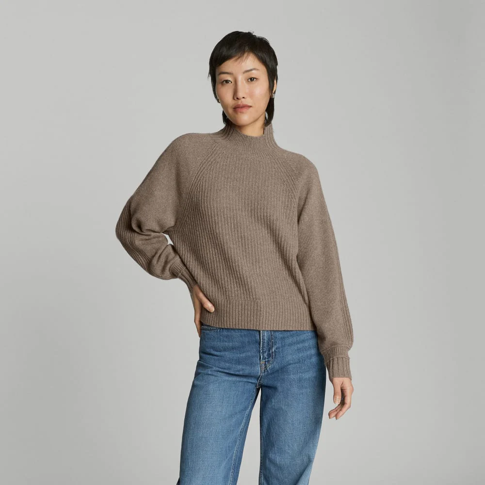 The Cashmere Ribbed Turtleneck | Heathered Taupe Grey
