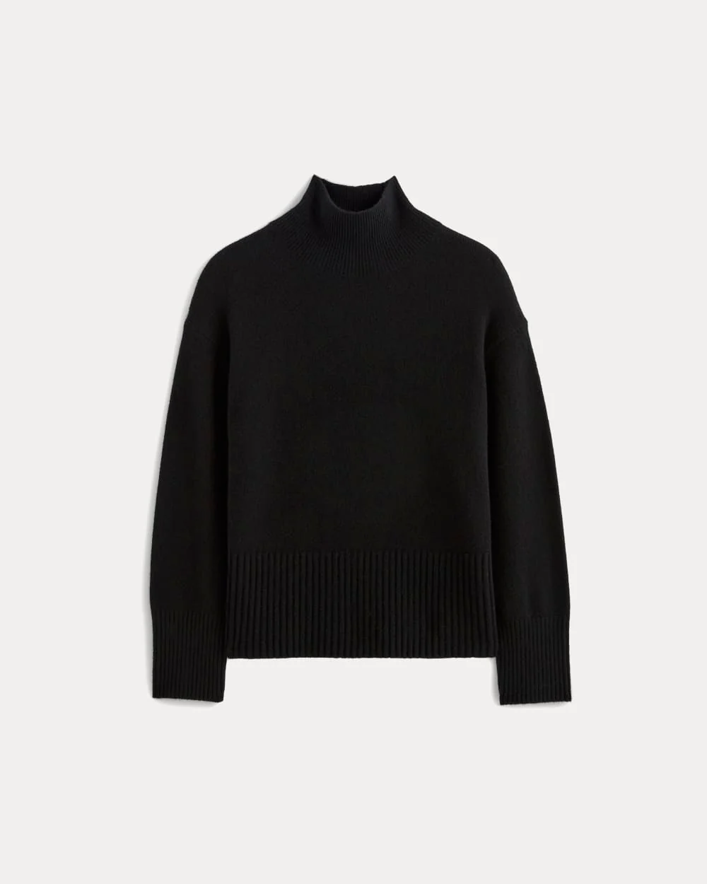 The Boxy Turtleneck in Cashmere | Black
