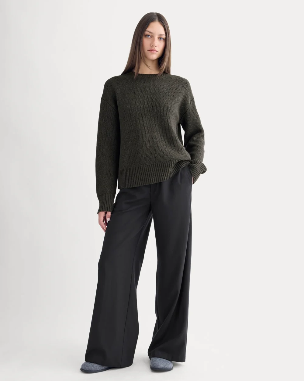 The Cotton Honeycomb Square Crew | Heathered Soot