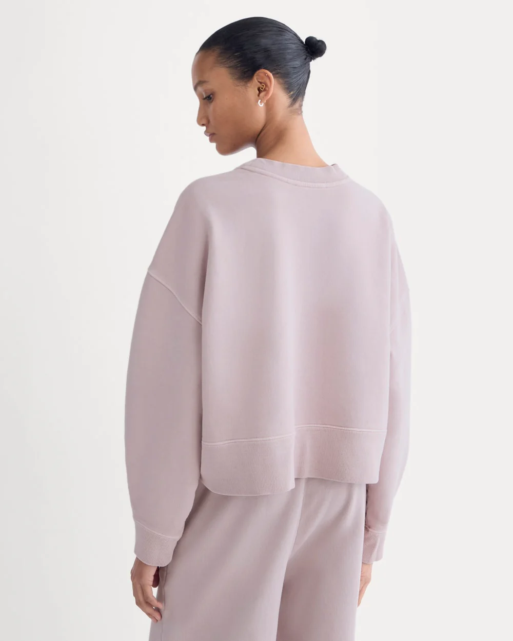 Everlane x The Laufey Foundation Cropped Sweatshirt | Burnished Lilac